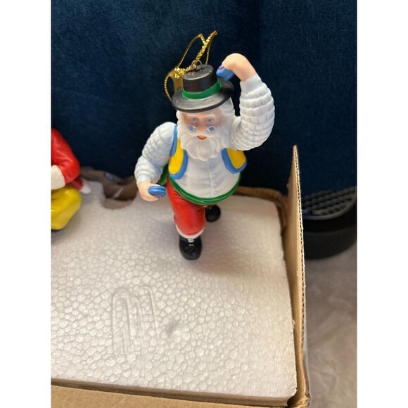 Christmas Decorations The Danbury Mint Santa in SPAIN & Santa in INDIA  3/4" - Picture 3 of 6